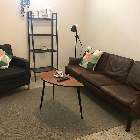 Apt Slow City Hostel 庞特维德拉 外观 照片